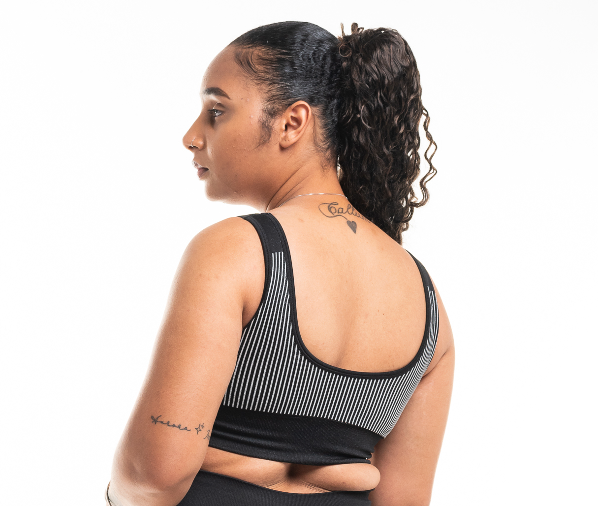 ROCK® Essential Seamless Sport Bra Black